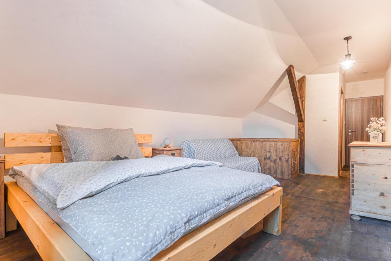 Hotel Buškovský mlýn 1580 Dolní Bousov Exteriér fotografie